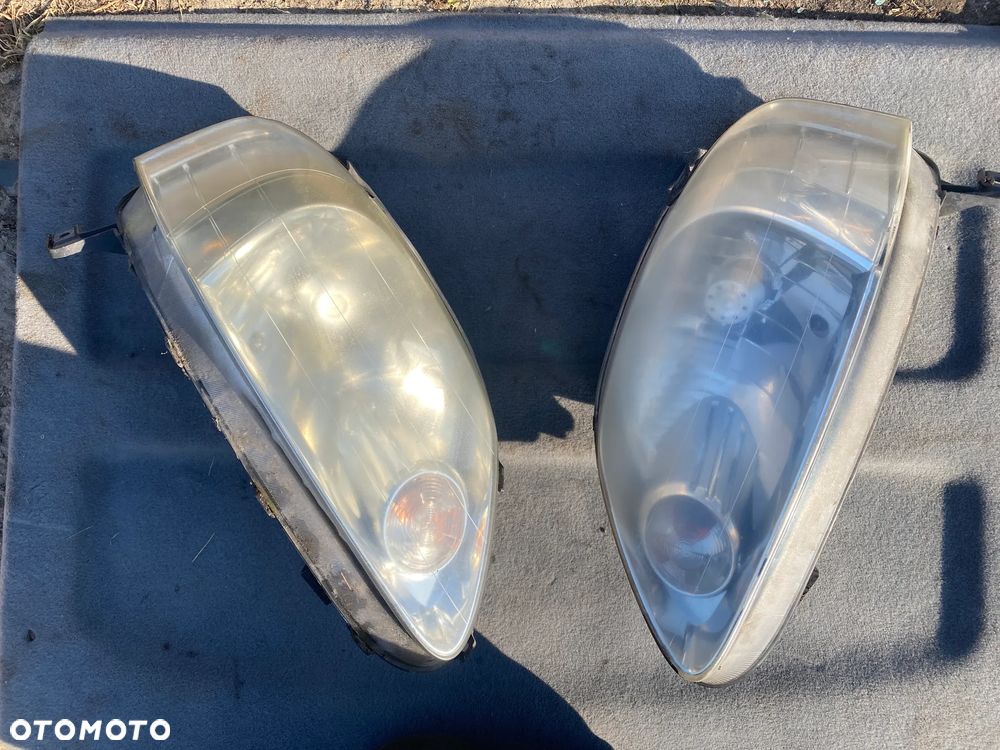 LAMPA LAMPY PRZÓD PRZEDNIA LEWA PRAWA VW FOX - 1