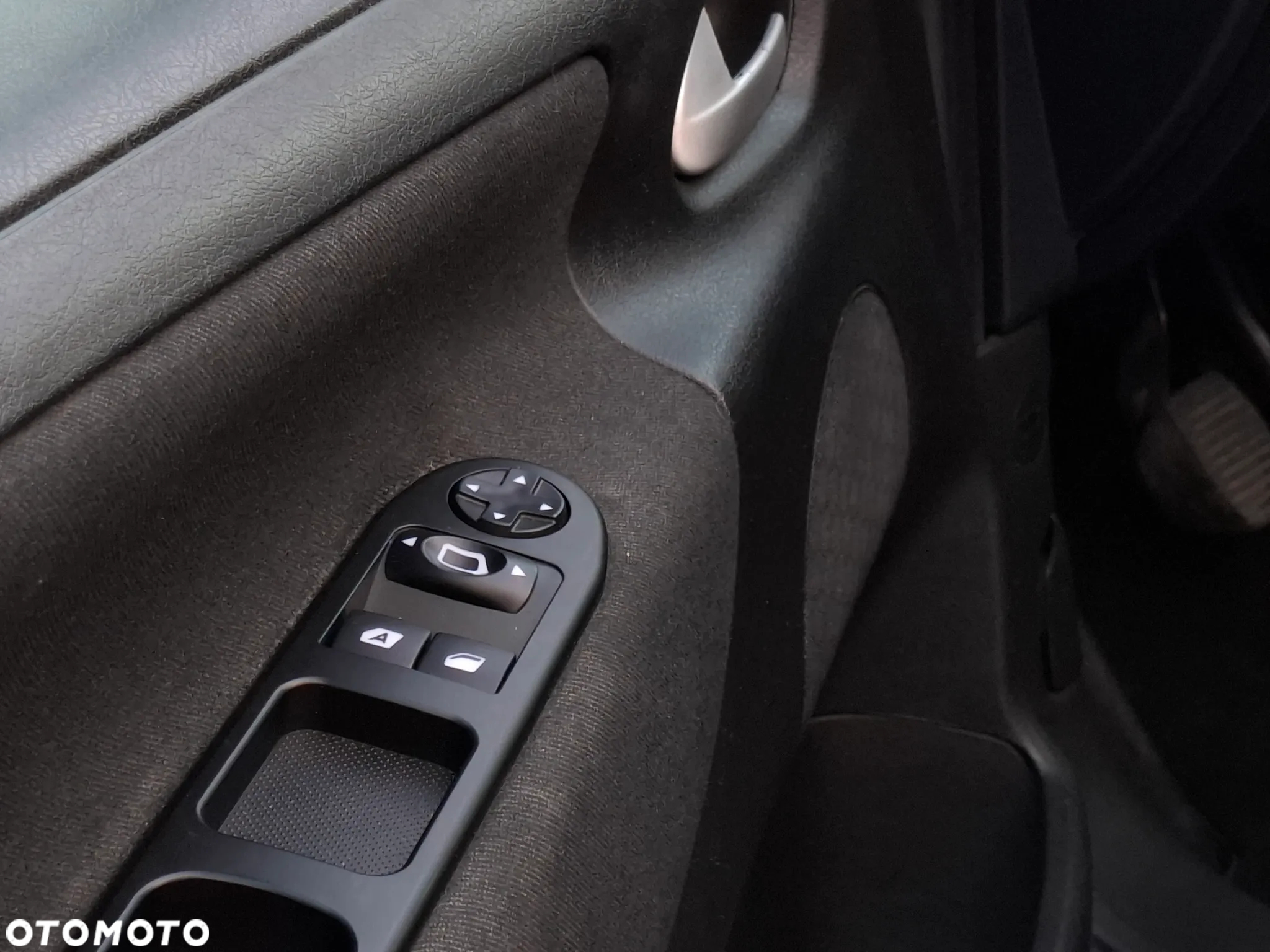 Peugeot 207 1.4 Trendy - 3