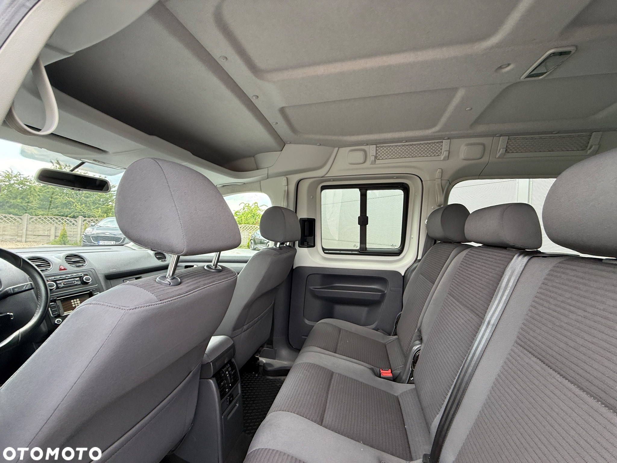 Volkswagen Caddy 1.2 (7-Si.) Edition 30 - 14