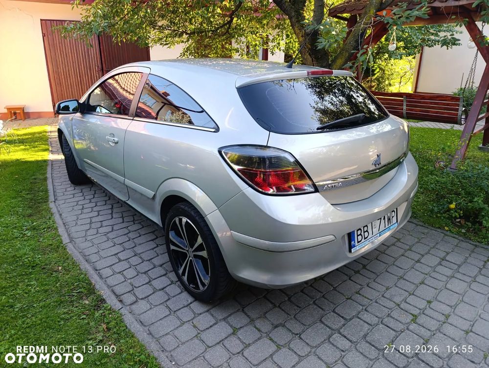 Opel Astra 1.9 CDTI DPF Cosmo - 5