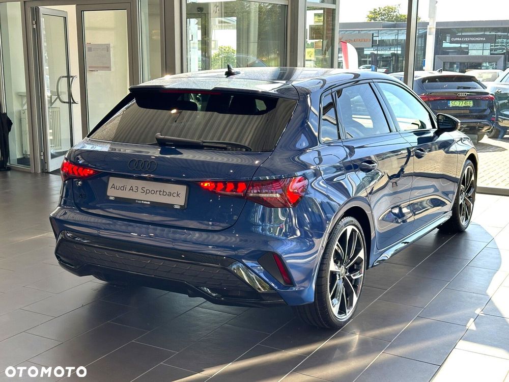 Audi A3 Sportback - 3