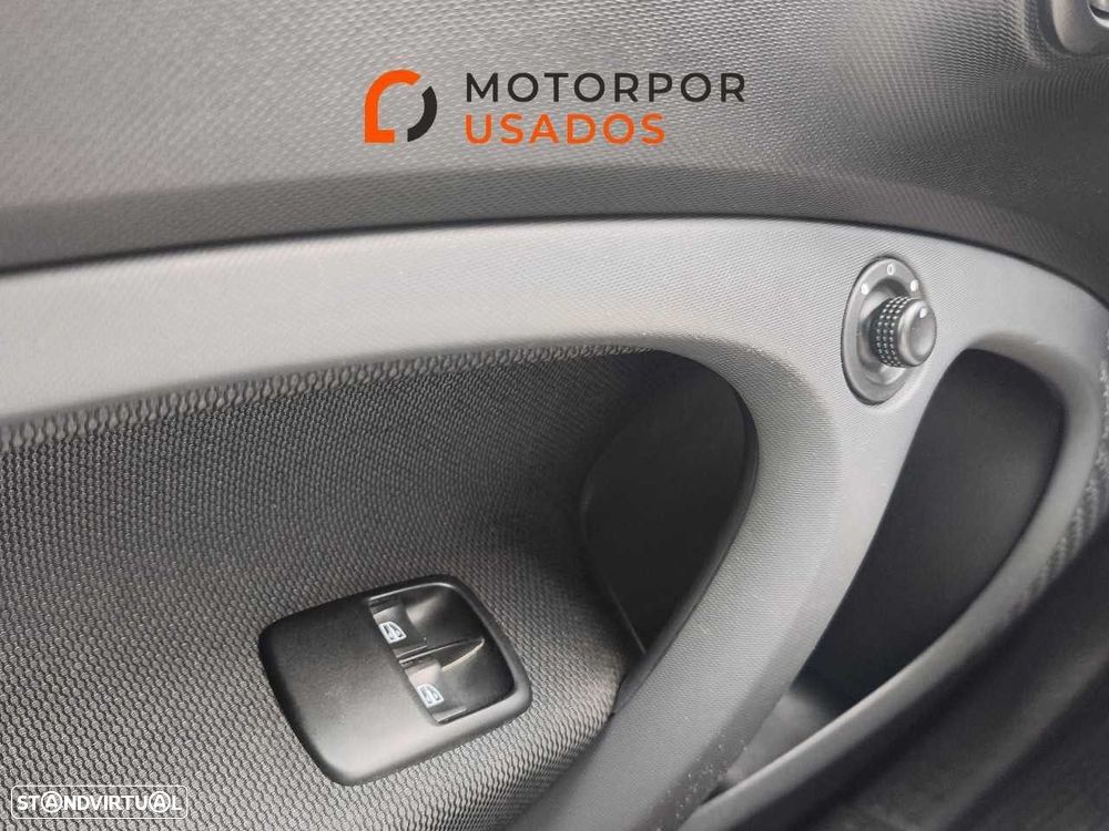 Smart ForTwo Coupé 1.0 Passion 71 - 17