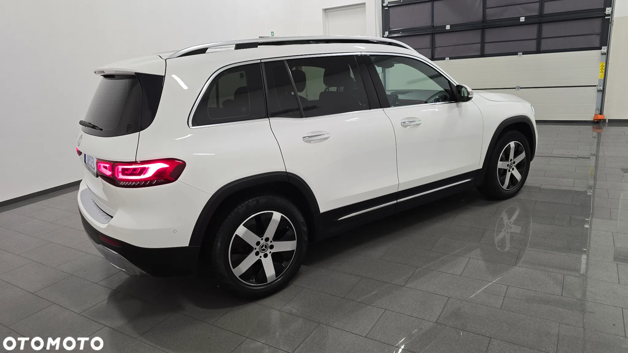 Mercedes-Benz GLB 200 d 8G-DCT AMG Line - 3