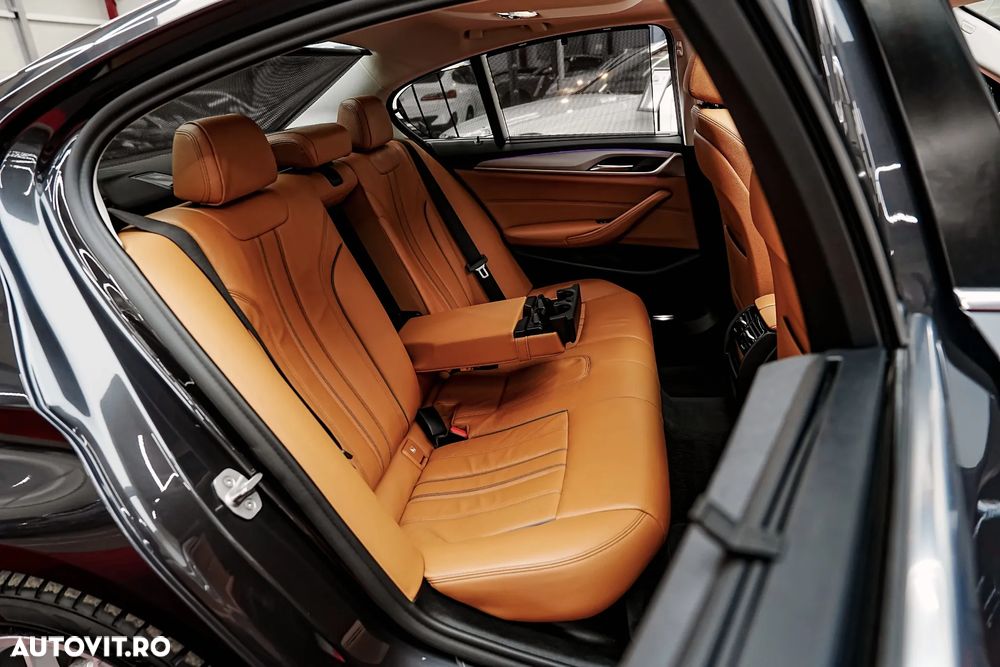 BMW Seria 5 530e xDrive Aut. - 13