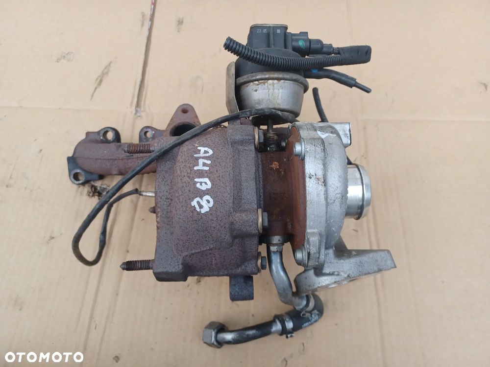 TURBOSPRĘŻARKA A4 B8 2.0 TDI 03L145702R - 1