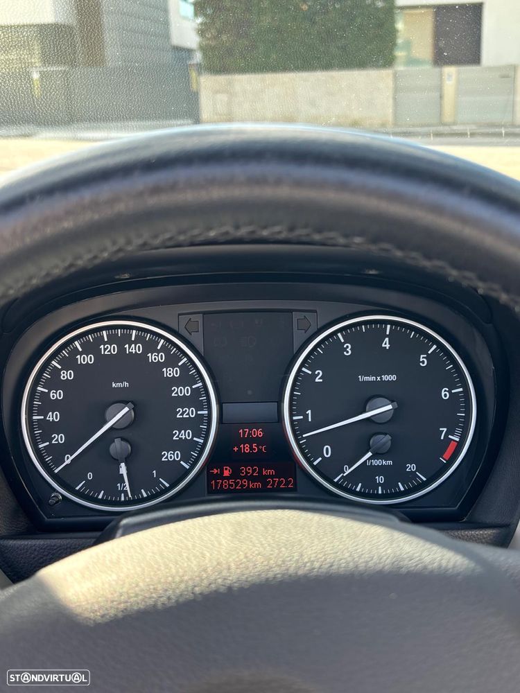 BMW 318 - 15