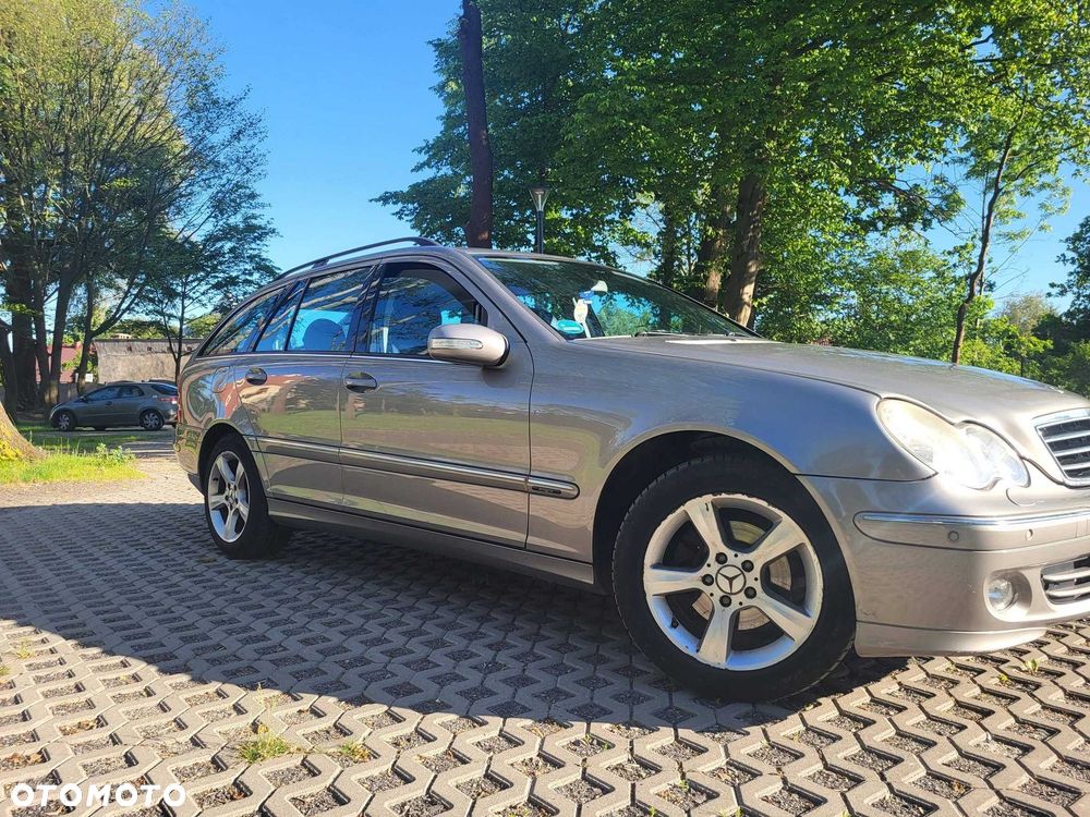 Mercedes-Benz Klasa C - 2