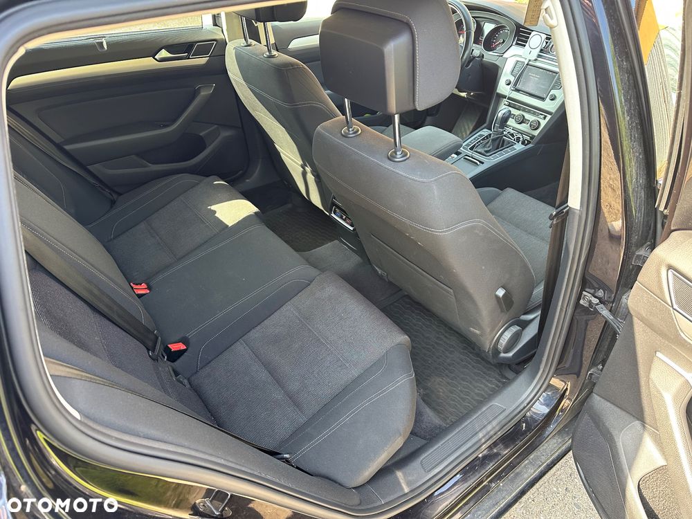 Volkswagen Passat 1.8 TSI BMT Comfortline DSG - 12