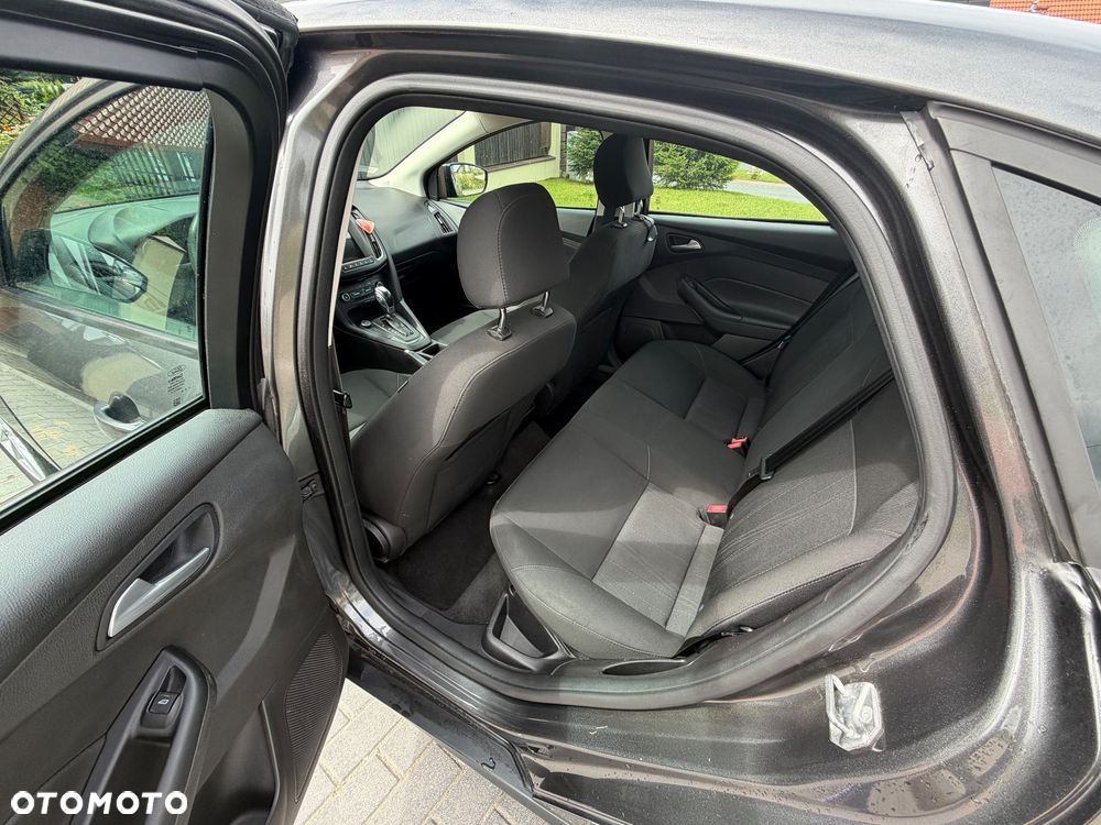Ford Focus - 8