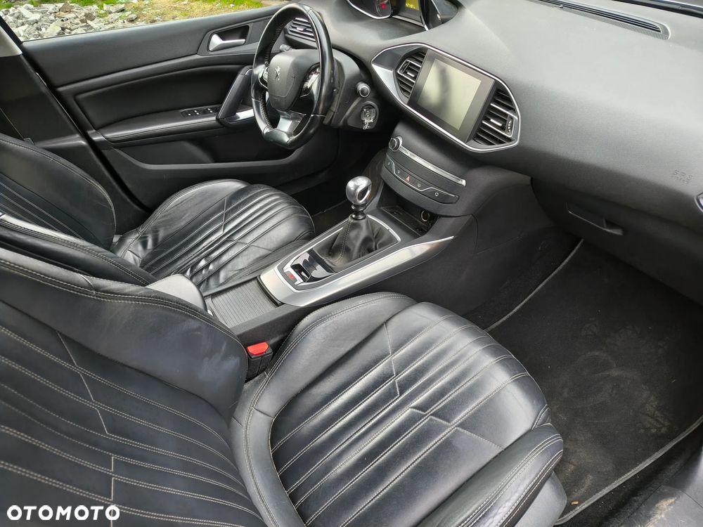 Peugeot 308 BlueHDi FAP 150 Stop & Start Allure - 7