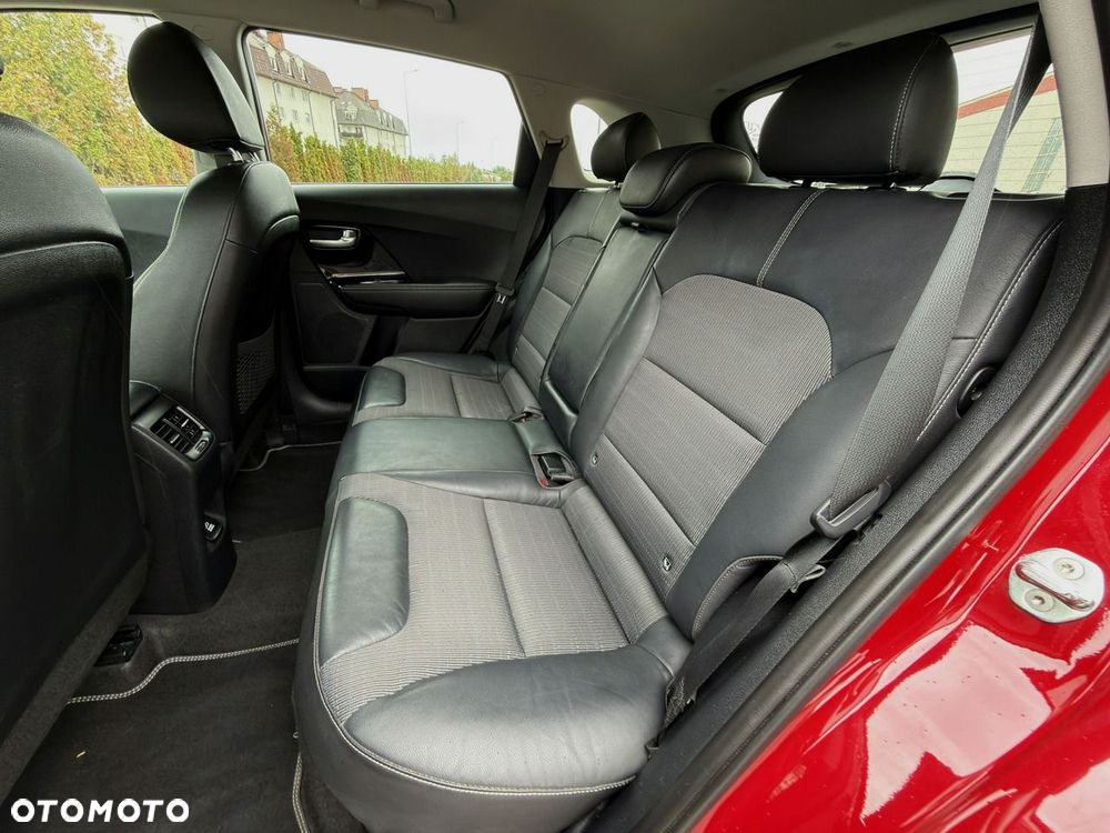Kia Niro 1.6 GDI Hybrid L - 13