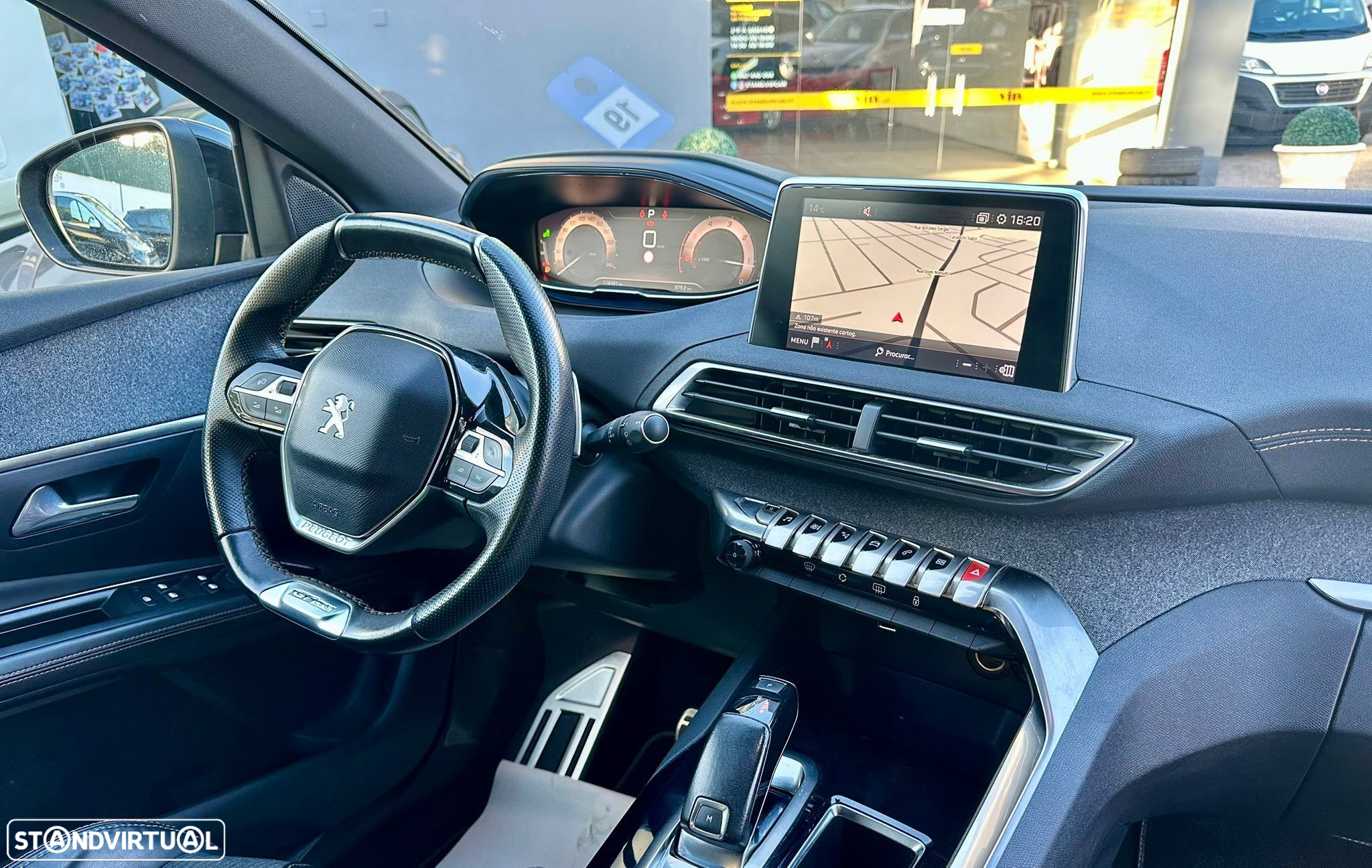 Peugeot 3008 1.6 BlueHDi GT Line EAT6 - 11
