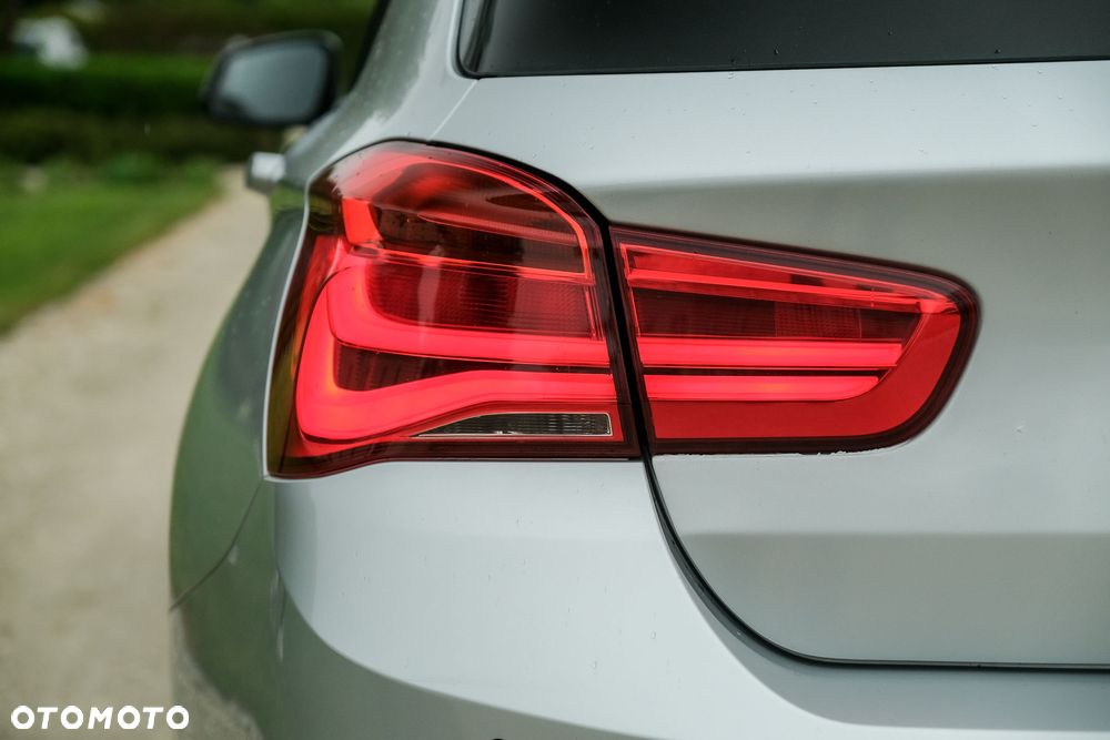 BMW Seria 1 120i M Sport - 10
