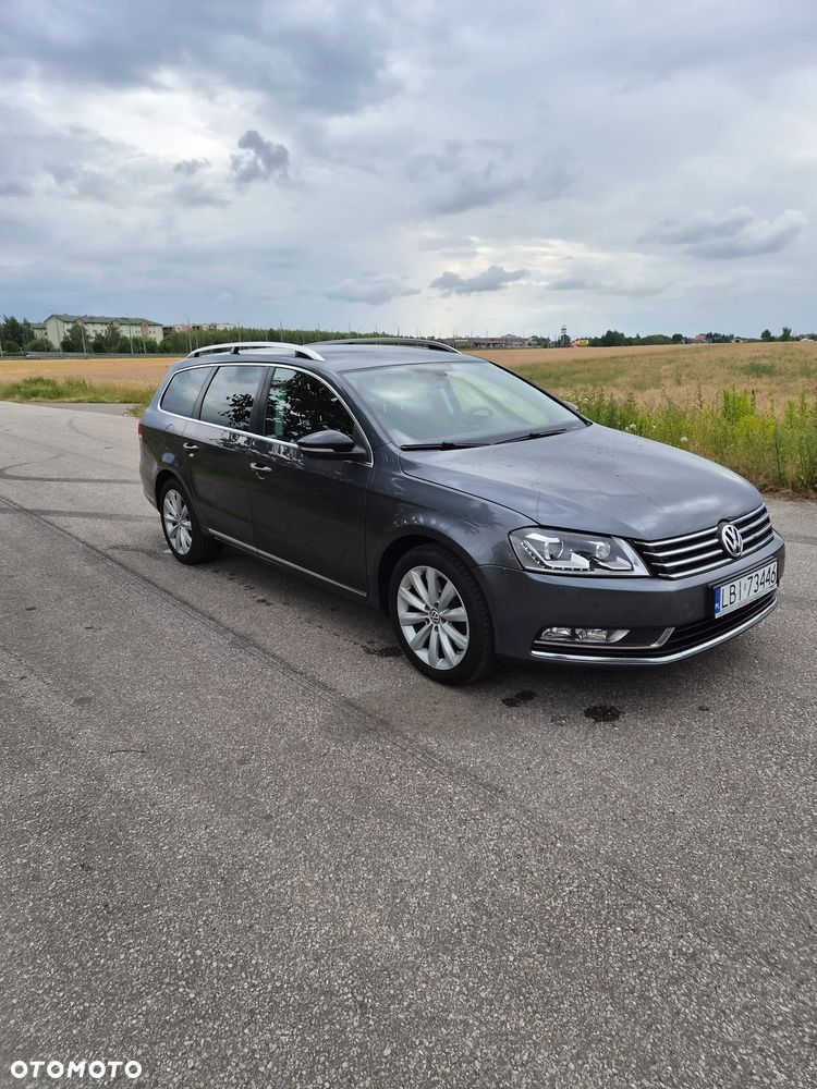 Volkswagen Passat 2.0 TDI 4Motion DSG BlueMotion Tech Highline - 4
