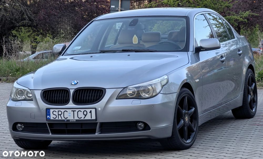 BMW Seria 5 520i Touring Edition Sport - 25