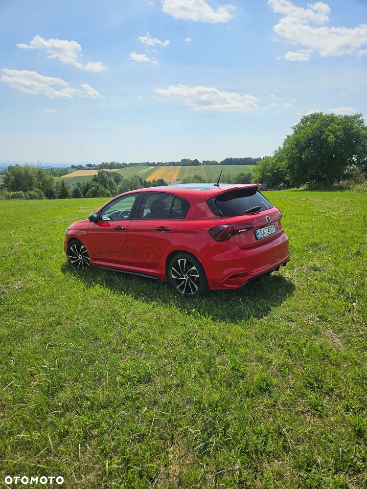 Fiat Tipo 1.6 MultiJet 16v Sport - 9