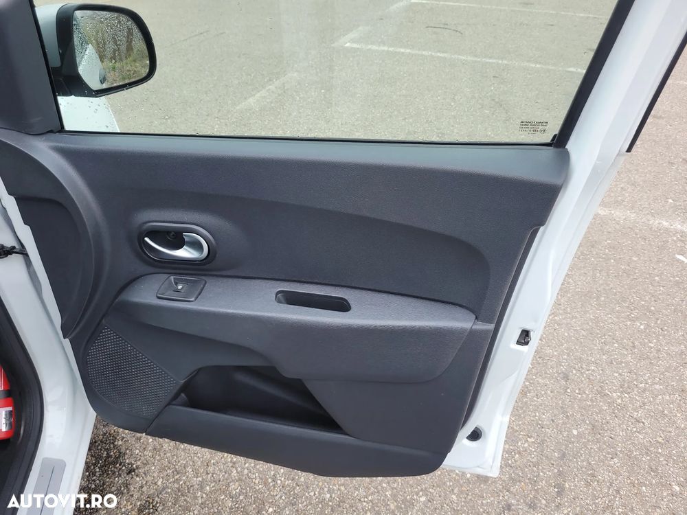 Dacia Lodgy Blue dCi 115 (7-Sitzer) Stepway - 12