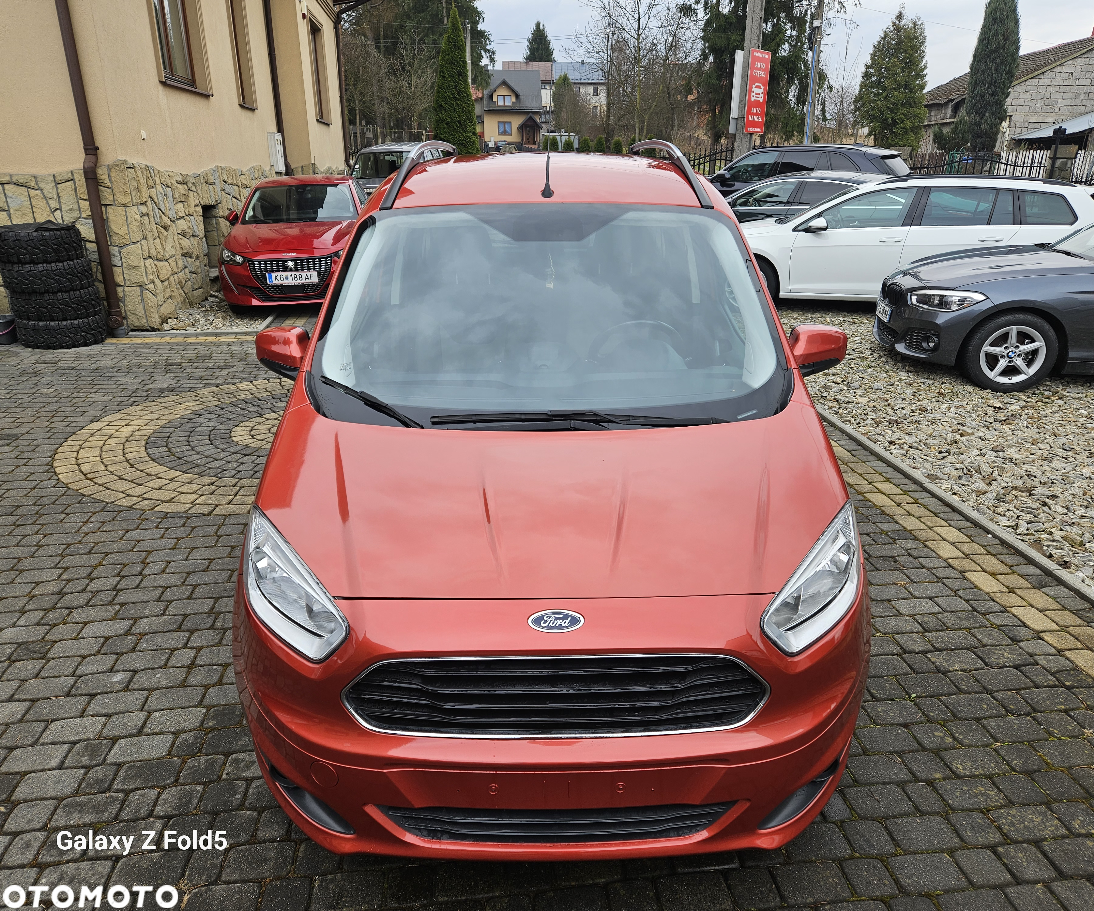 Ford Tourneo Courier 1.0 EcoBoost S&S Ambiente - 3
