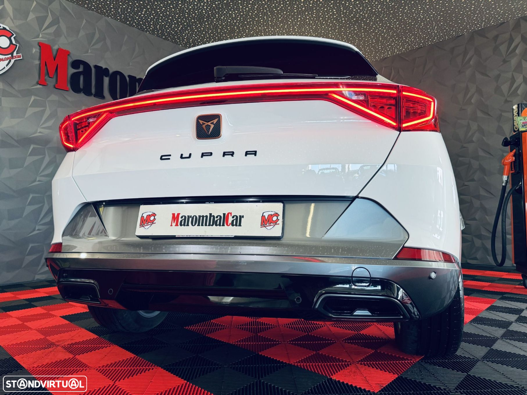Cupra Formentor 1.4 e-Hybrid DSG - 12