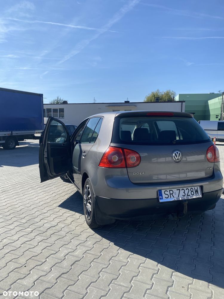 Volkswagen Golf - 3