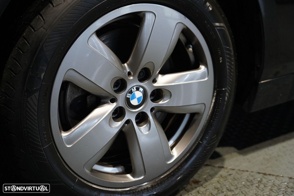 BMW 116 d Advantage Auto - 35