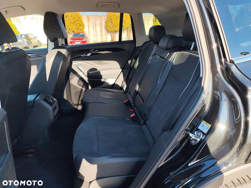 Volkswagen Tiguan - 28