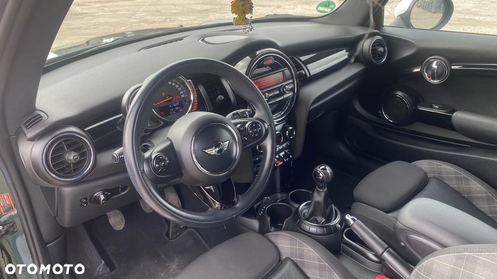 MINI Cooper Seven - 9