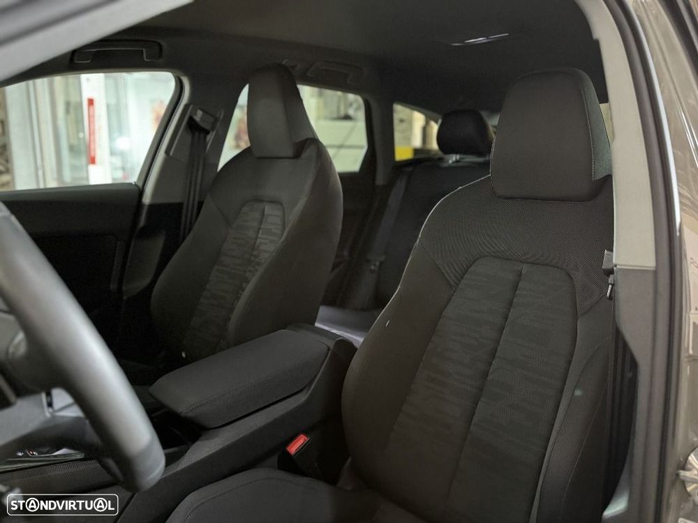 Audi A5 Avant TDI SE Business - 33
