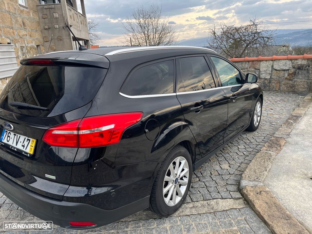 Ford Focus SW 1.0 EcoBoost Titanium - 12