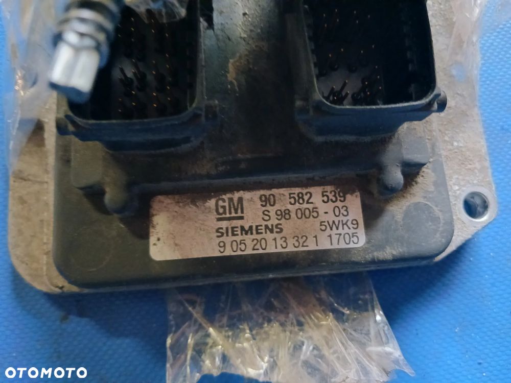 Sterownik silnika 90582539 komputer opel Zafira A vectra 1.8B 16V X18XE1  zestaw startowy immo kluczyk - 1
