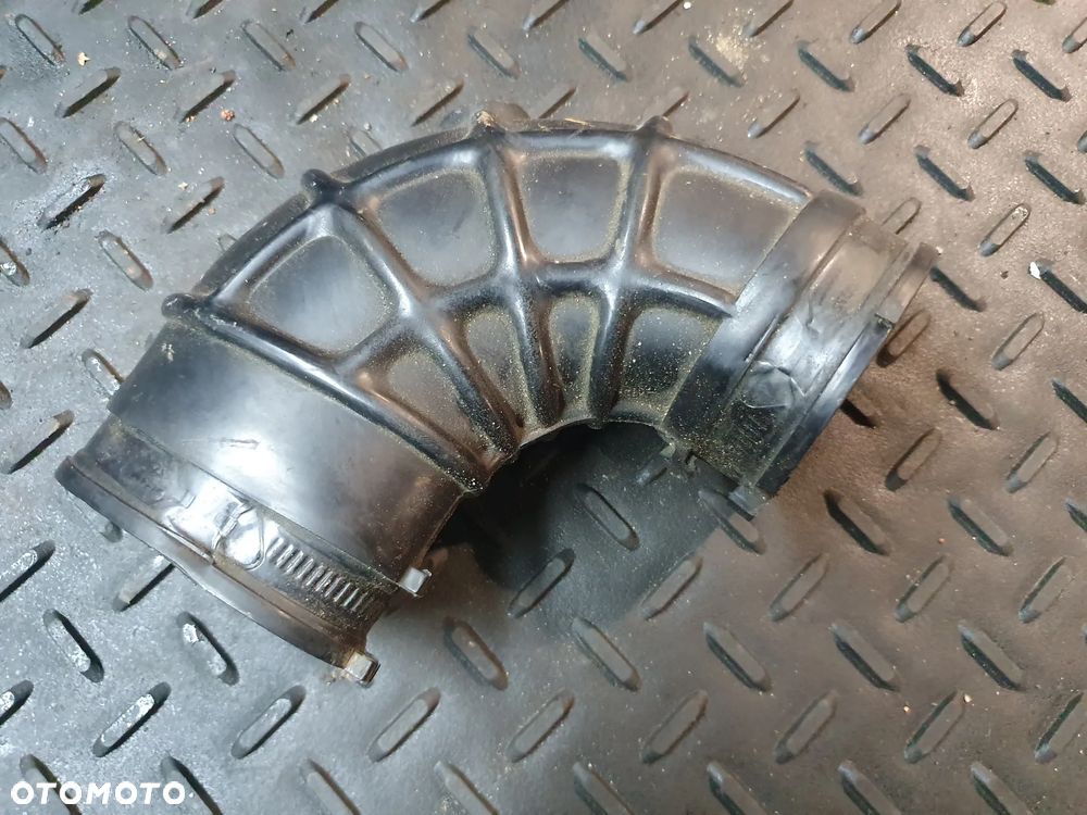 7700313036 7700312348B RURA RENAULT MASTER II DOLOT POWIETRZA 2,2 2,5 DCI - 1