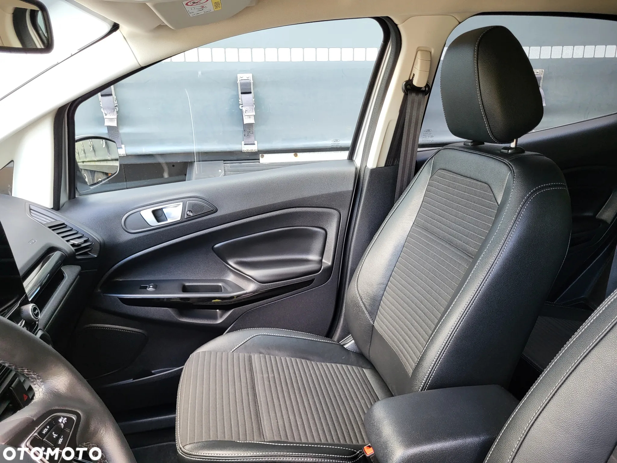 Ford EcoSport 1.0 EcoBoost GPF Titanium ASS - 24