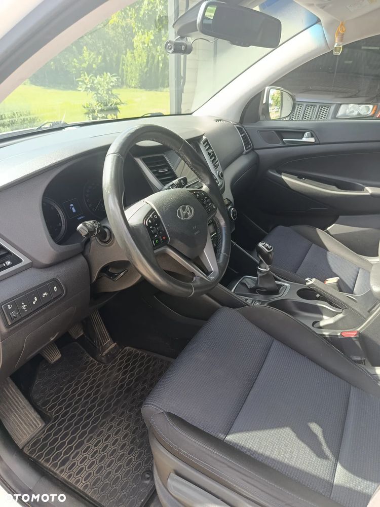 Hyundai Tucson 1.6 T-GDI Comfort 4WD - 2