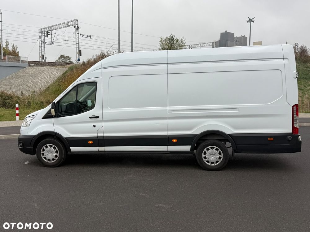 Ford Transit L4 RWD Trend - 4