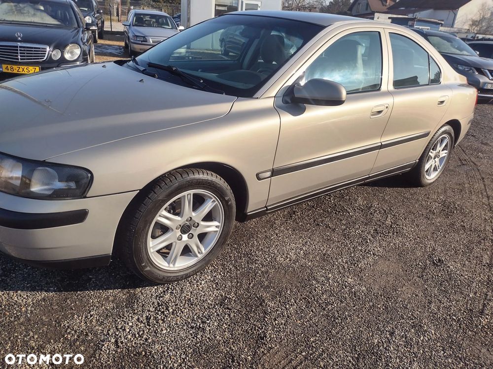Volvo S60 2.4 Kinetic - 22