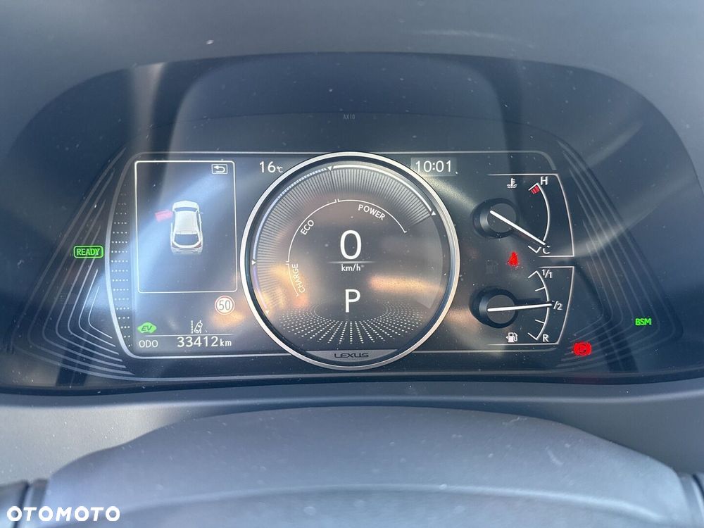 Lexus UX 250h GPF F Sport Design+ 2WD - 23