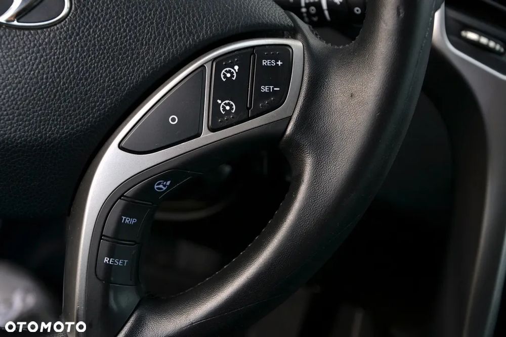 Hyundai i30 1.6 Comfort - 26