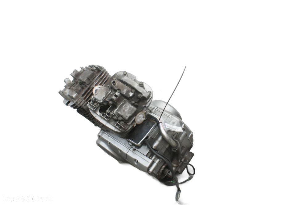 SILNIK Suzuki VX 800 - 6