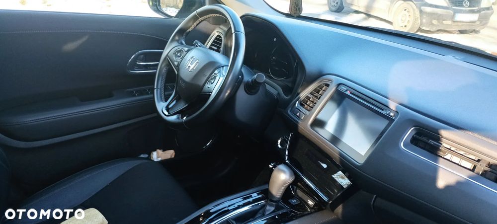 Honda HR-V 1.5 Executive (ADAS / Connect+) CVT - 12