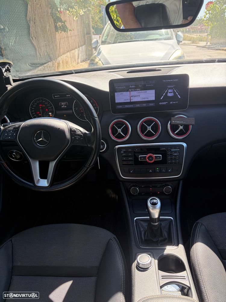 Mercedes-Benz A 180 CDI (BlueEFFICIENCY) Urban - 4