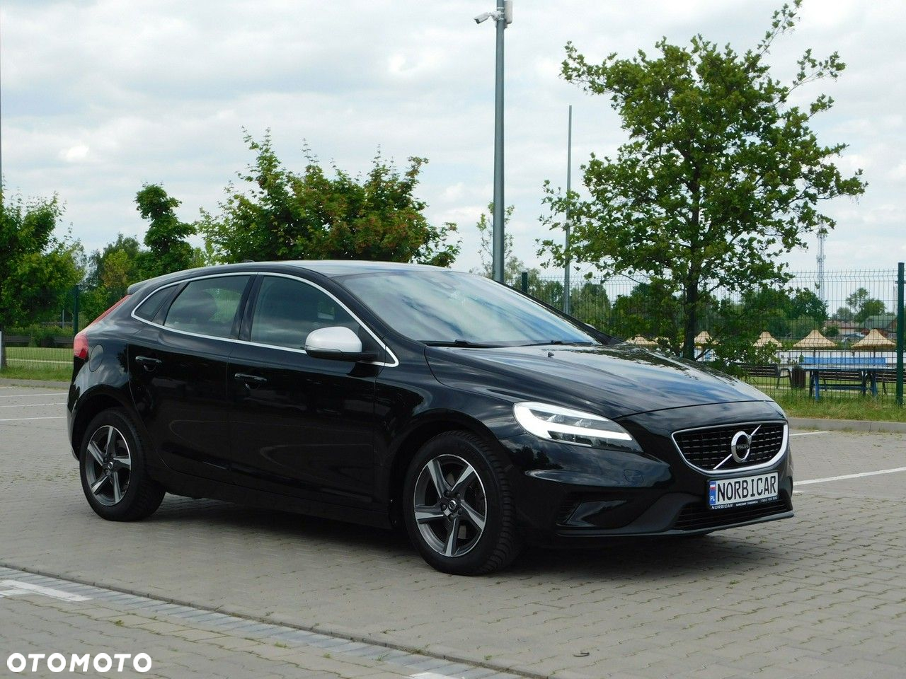 Volvo V40 - 36