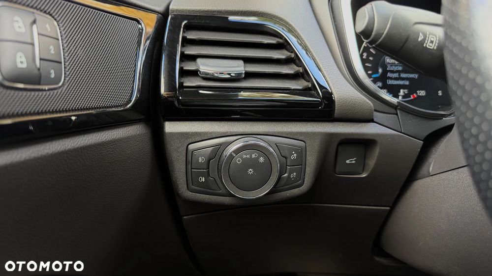 Ford Mondeo 2.0 EcoBlue ST-Line - 31