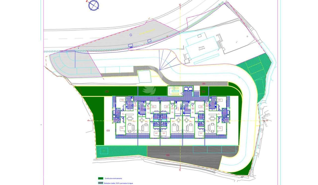 Terreno de 2.590m2 com Projecto Aprovado para 20 Apartamentos T2 em... - Grande imagem: 3/27