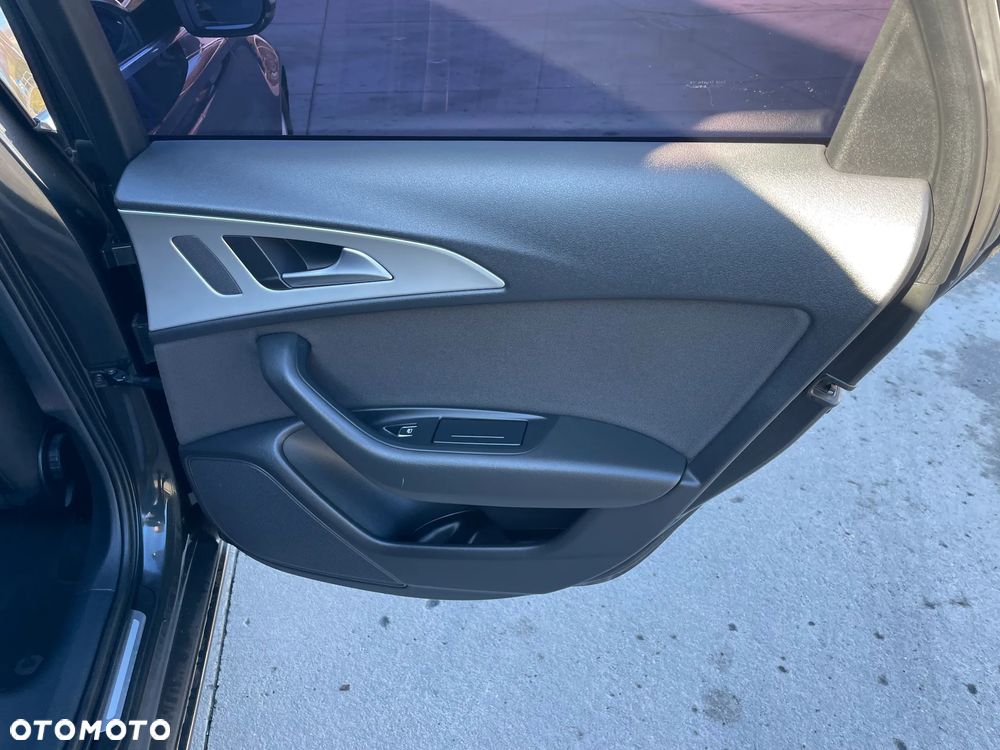 Audi A6 Avant 3.0 TDI Multitronic - 22