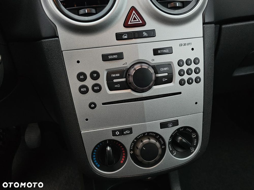 Opel Corsa 1.4 16V Sport - 34