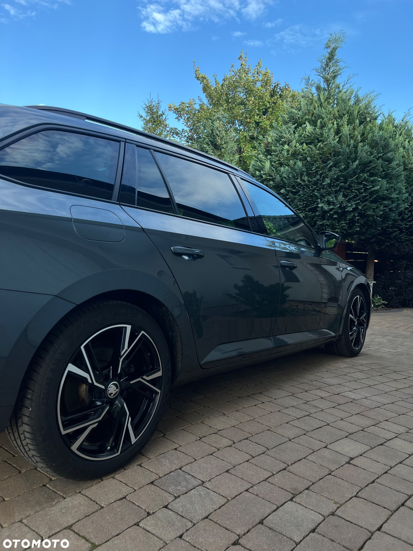 Skoda Superb 2.0 TDI 4x4 Sportline DSG - 5