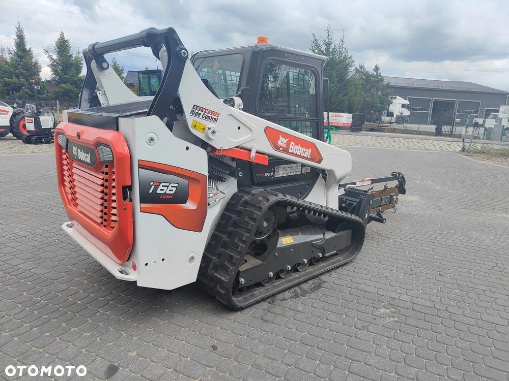 Bobcat T66 - 14