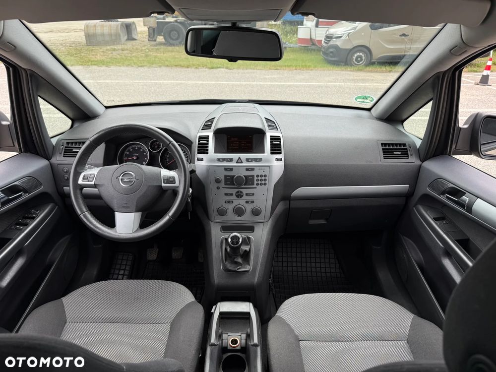 Opel Zafira 1.6 ECOFLEX Innovation - 2