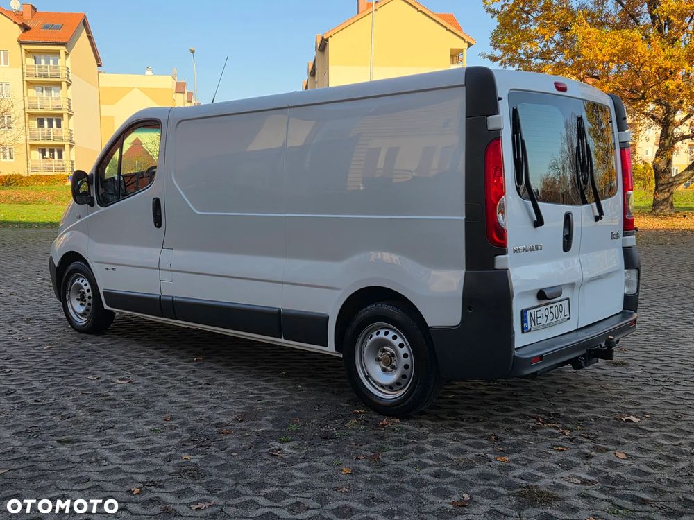Renault Trafic - 11