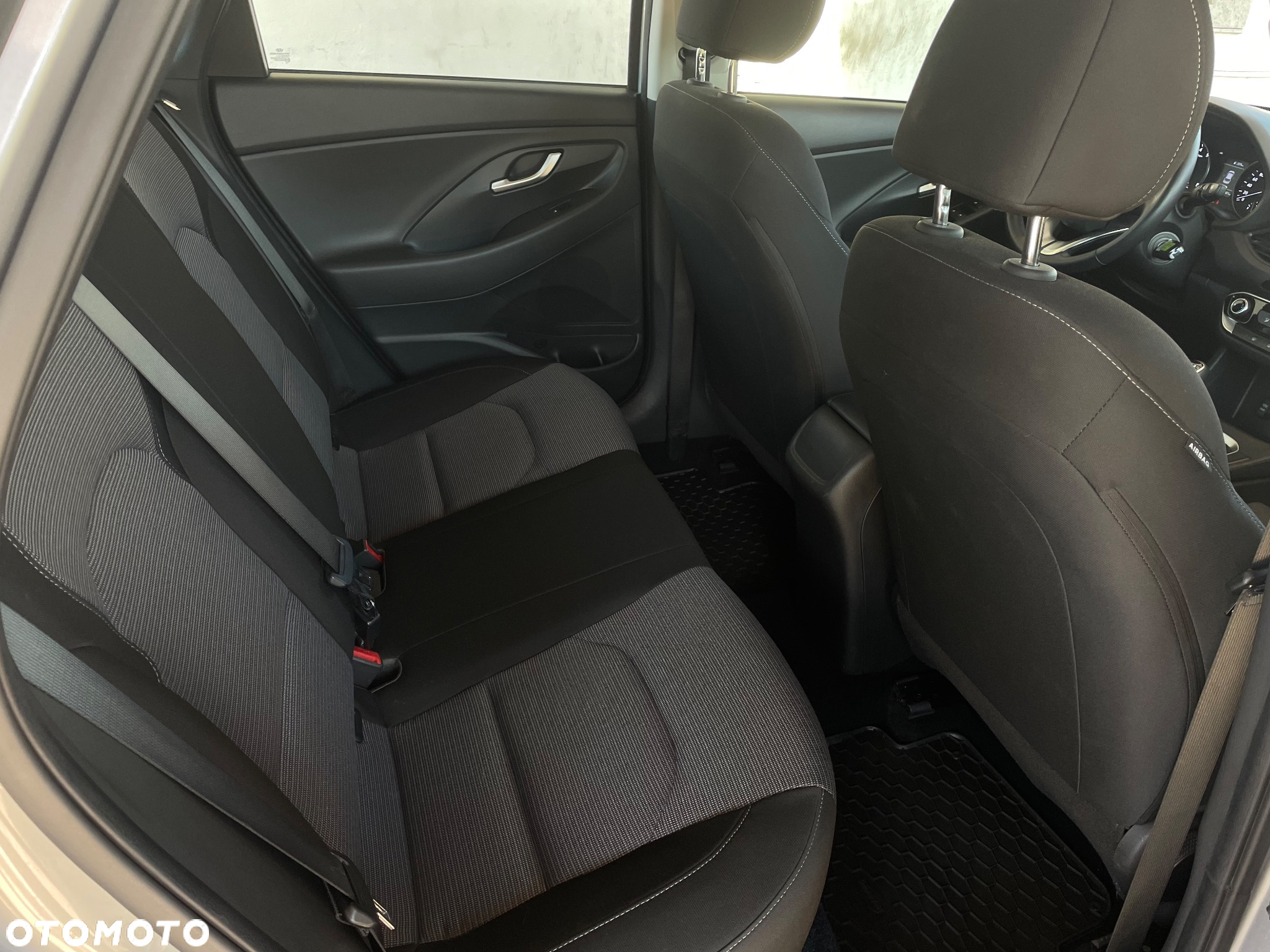 Hyundai i30 1.5 DPI Classic + - 12